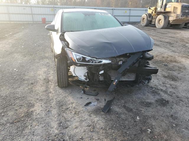 Photo 8 VIN: 5NPD74LF5LH615204 - HYUNDAI ELANTRA SE 