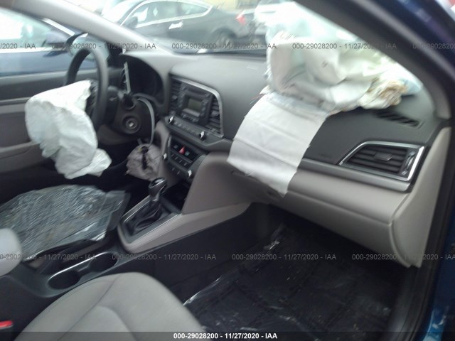 Photo 4 VIN: 5NPD74LF6HH132702 - HYUNDAI ELANTRA 