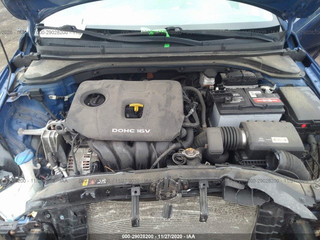 Photo 9 VIN: 5NPD74LF6HH132702 - HYUNDAI ELANTRA 