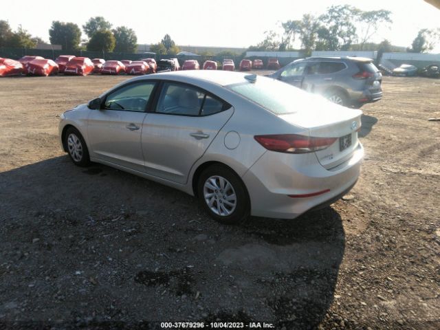 Photo 2 VIN: 5NPD74LF6HH138998 - HYUNDAI ELANTRA 