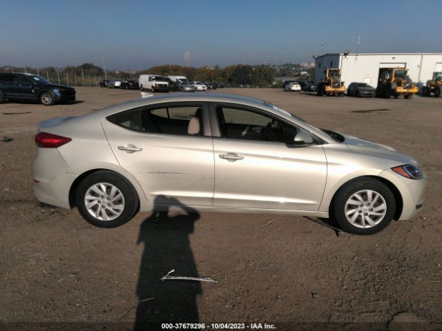 Photo 5 VIN: 5NPD74LF6HH138998 - HYUNDAI ELANTRA 