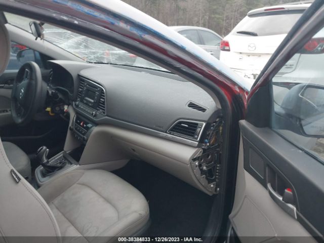 Photo 4 VIN: 5NPD74LF6HH139049 - HYUNDAI ELANTRA 