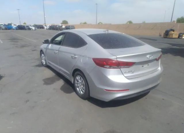 Photo 2 VIN: 5NPD74LF6HH182256 - HYUNDAI ELANTRA 