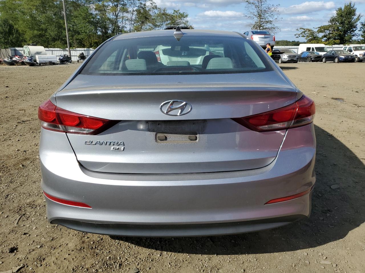 Photo 5 VIN: 5NPD74LF6HH187182 - HYUNDAI ELANTRA 