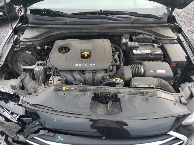 Photo 6 VIN: 5NPD74LF6HH187215 - HYUNDAI ELANTRA SE 