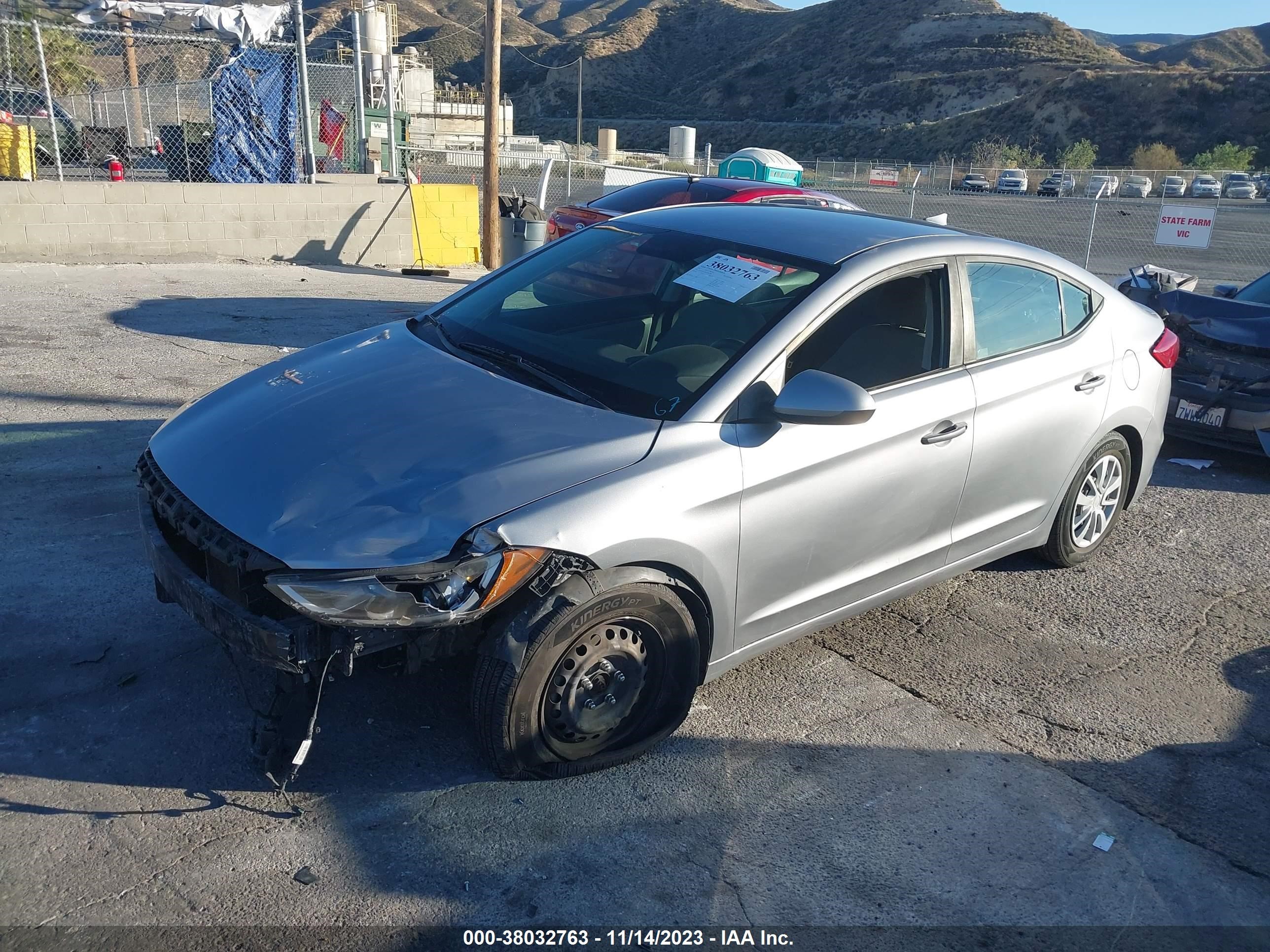 Photo 1 VIN: 5NPD74LF6HH204238 - HYUNDAI ELANTRA 