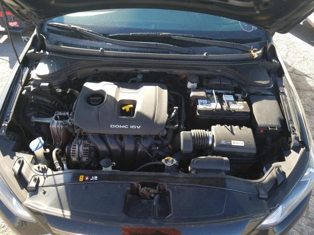 Photo 10 VIN: 5NPD74LF6HH204613 - HYUNDAI ELANTRA SE 