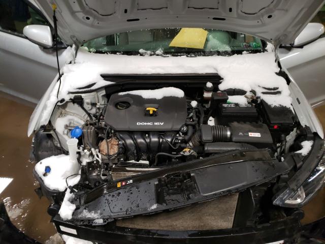 Photo 6 VIN: 5NPD74LF6HH209245 - HYUNDAI ELANTRA 