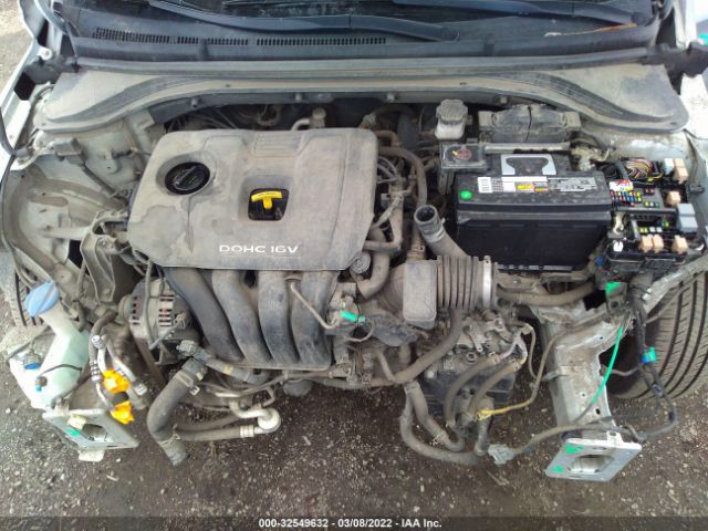 Photo 9 VIN: 5NPD74LF6JH212877 - HYUNDAI ELANTRA 