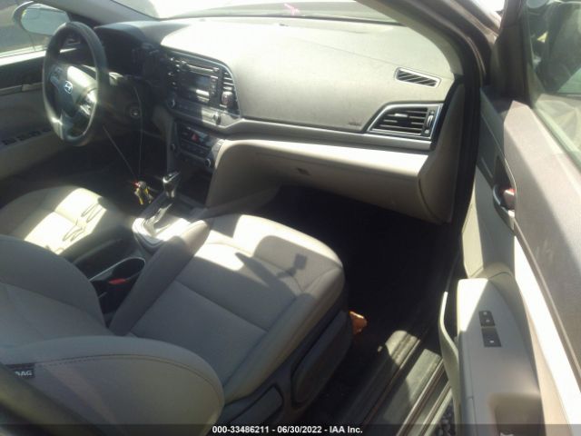 Photo 4 VIN: 5NPD74LF6JH262498 - HYUNDAI ELANTRA 