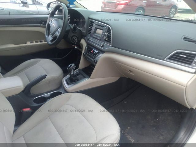 Photo 4 VIN: 5NPD74LF6JH297185 - HYUNDAI ELANTRA 