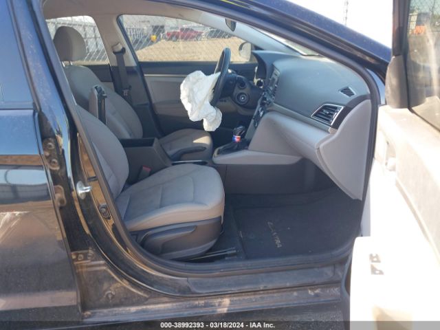 Photo 4 VIN: 5NPD74LF6JH330430 - HYUNDAI ELANTRA 