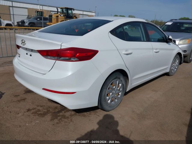 Photo 3 VIN: 5NPD74LF6JH330654 - HYUNDAI ELANTRA 