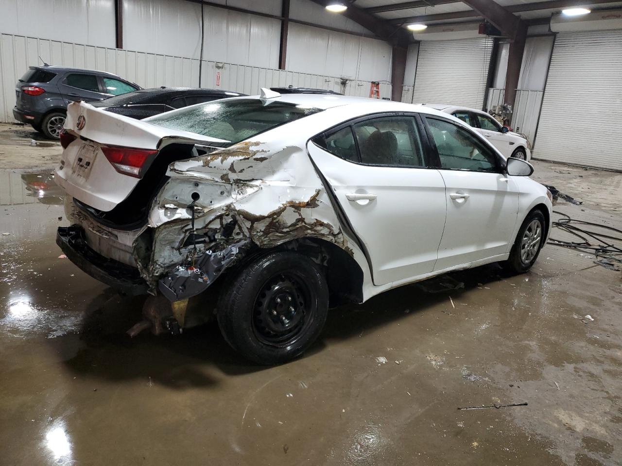 Photo 2 VIN: 5NPD74LF6JH361595 - HYUNDAI ELANTRA 