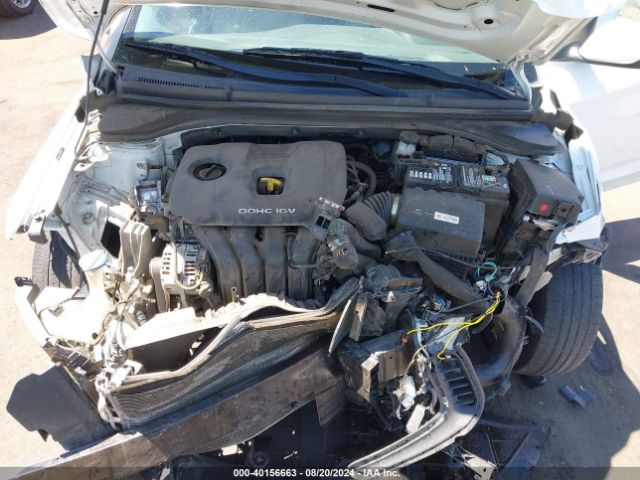 Photo 9 VIN: 5NPD74LF6JH374315 - HYUNDAI ELANTRA 