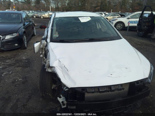 Photo 5 VIN: 5NPD74LF6JH390059 - HYUNDAI ELANTRA 