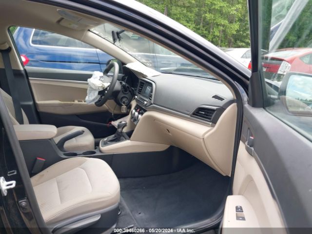 Photo 4 VIN: 5NPD74LF6KH405757 - HYUNDAI ELANTRA 