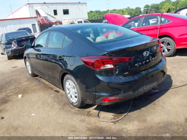 Photo 2 VIN: 5NPD74LF6KH461777 - HYUNDAI ELANTRA 