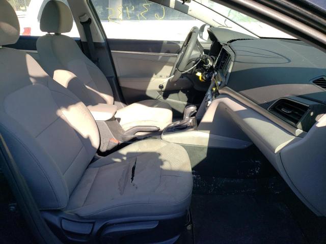 Photo 4 VIN: 5NPD74LF6KH491135 - HYUNDAI ELANTRA SE 