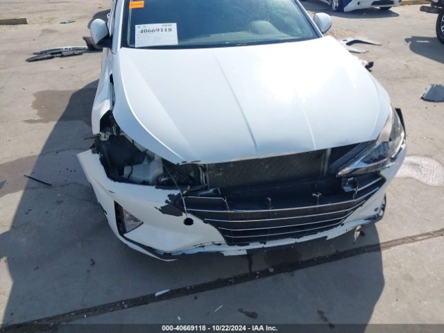 Photo 5 VIN: 5NPD74LF6KH495055 - HYUNDAI ELANTRA 