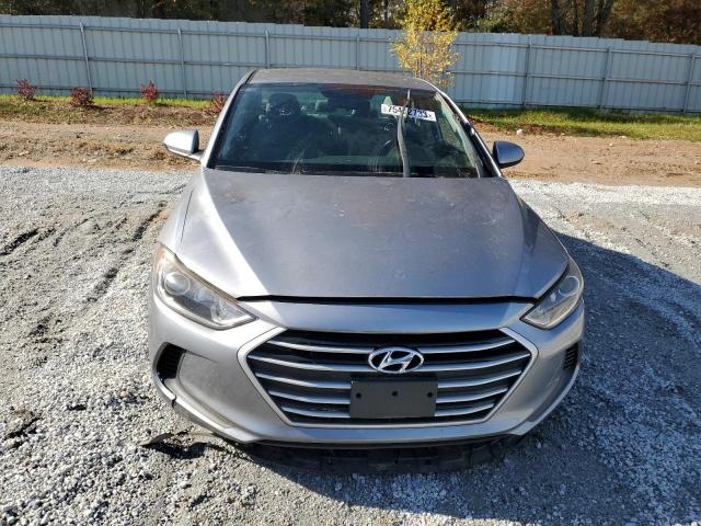 Photo 4 VIN: 5NPD74LF7HH068220 - HYUNDAI ELANTRA 