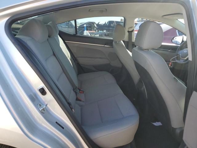 Photo 9 VIN: 5NPD74LF7HH090539 - HYUNDAI ELANTRA 