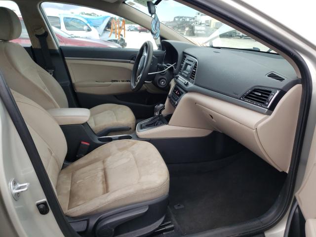 Photo 4 VIN: 5NPD74LF7HH112636 - HYUNDAI ELANTRA SE 