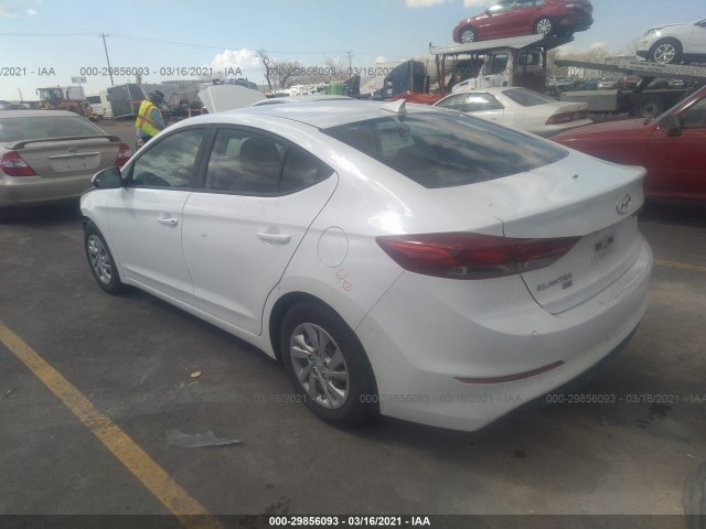 Photo 2 VIN: 5NPD74LF7HH138539 - HYUNDAI ELANTRA 