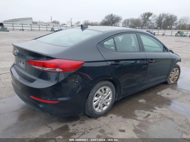 Photo 3 VIN: 5NPD74LF7HH148939 - HYUNDAI ELANTRA 