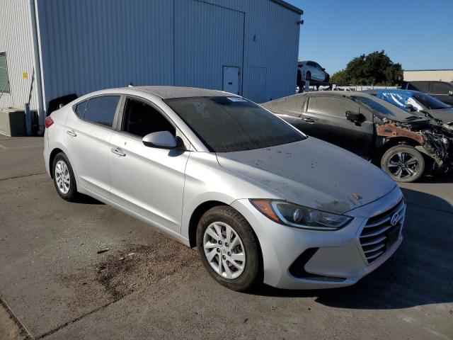 Photo 3 VIN: 5NPD74LF7HH153686 - HYUNDAI ELANTRA SE 