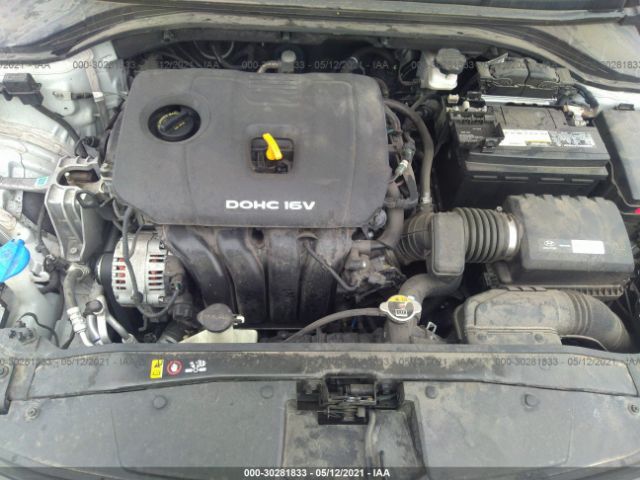 Photo 9 VIN: 5NPD74LF7HH155244 - HYUNDAI ELANTRA 