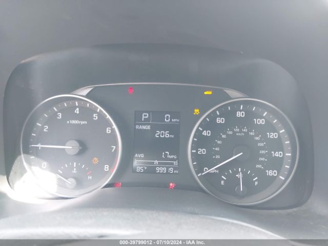 Photo 6 VIN: 5NPD74LF7HH181374 - HYUNDAI ELANTRA 