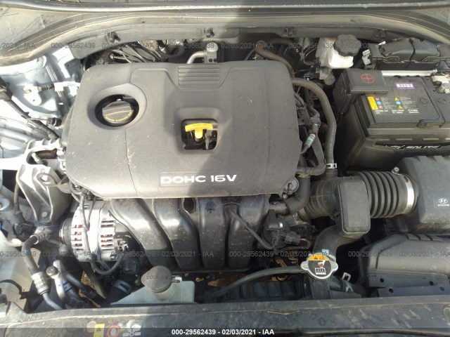 Photo 9 VIN: 5NPD74LF7HH203986 - HYUNDAI ELANTRA 