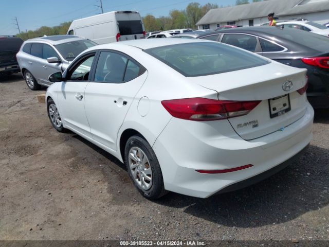 Photo 2 VIN: 5NPD74LF7JH218655 - HYUNDAI ELANTRA 