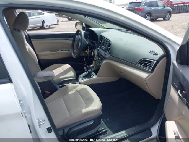 Photo 4 VIN: 5NPD74LF7JH218655 - HYUNDAI ELANTRA 