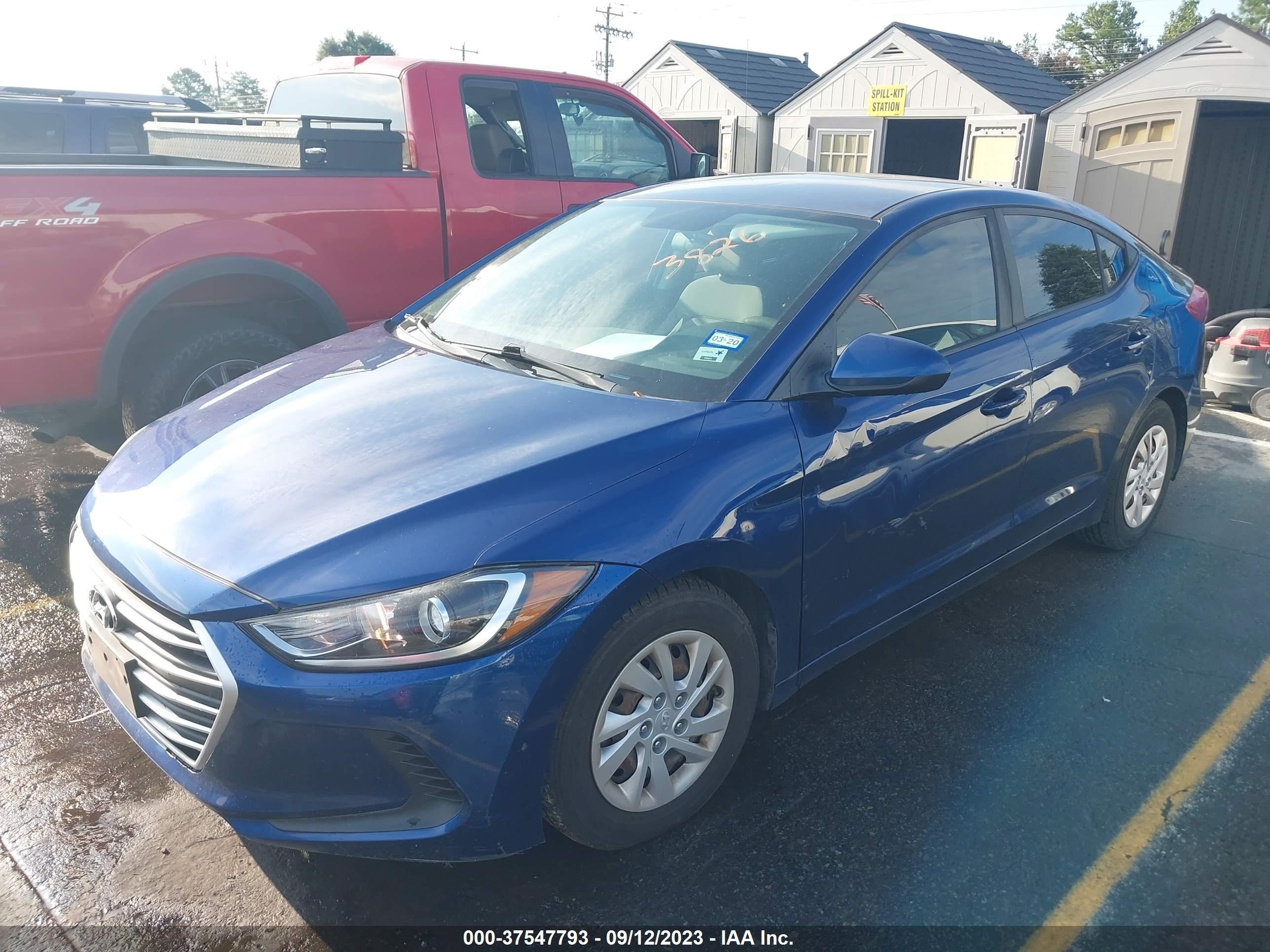 Photo 1 VIN: 5NPD74LF7JH323826 - HYUNDAI ELANTRA 