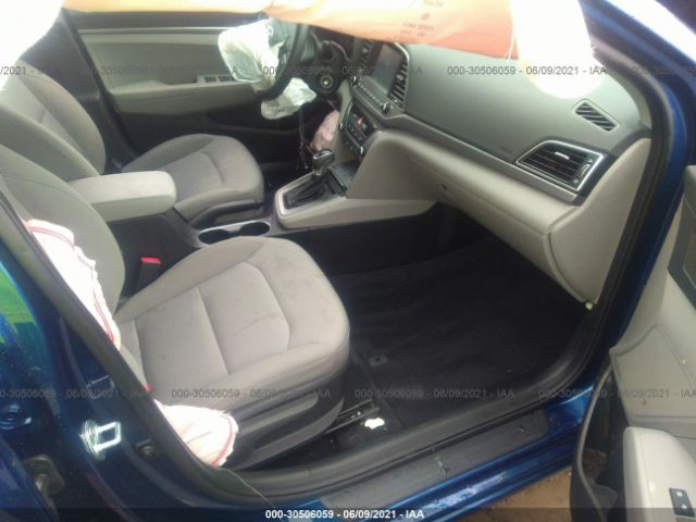 Photo 4 VIN: 5NPD74LF7JH358026 - HYUNDAI ELANTRA 