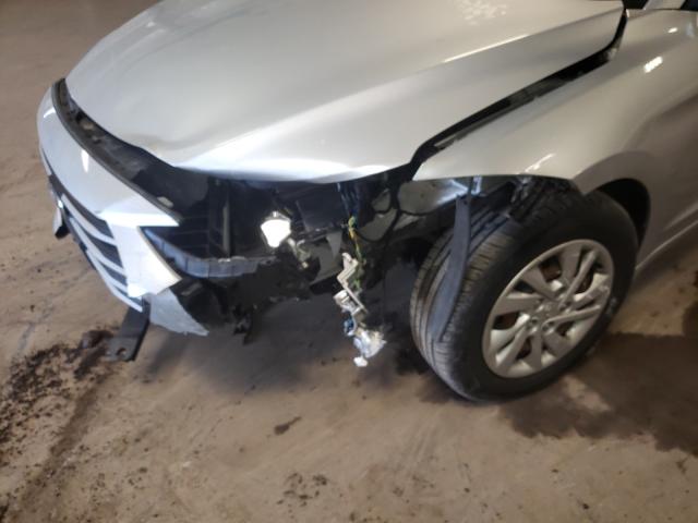 Photo 8 VIN: 5NPD74LF7JH367888 - HYUNDAI ELANTRA 