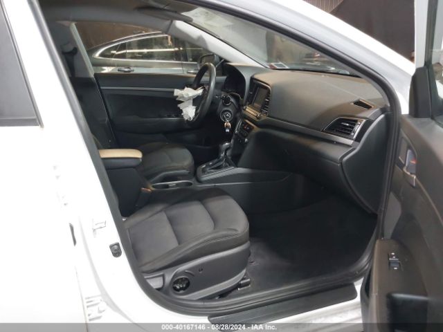 Photo 4 VIN: 5NPD74LF7JH387560 - HYUNDAI ELANTRA 