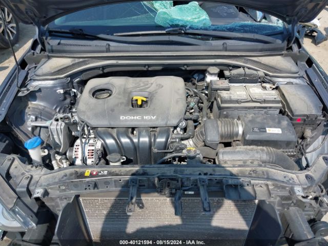 Photo 9 VIN: 5NPD74LF7JH401599 - HYUNDAI ELANTRA 