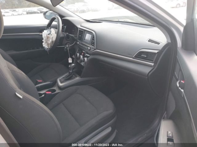 Photo 4 VIN: 5NPD74LF7KH406786 - HYUNDAI ELANTRA 