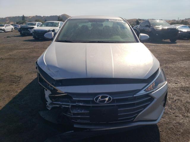 Photo 4 VIN: 5NPD74LF7KH413172 - HYUNDAI ELANTRA SE 