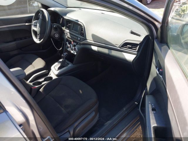 Photo 4 VIN: 5NPD74LF7KH429825 - HYUNDAI ELANTRA 