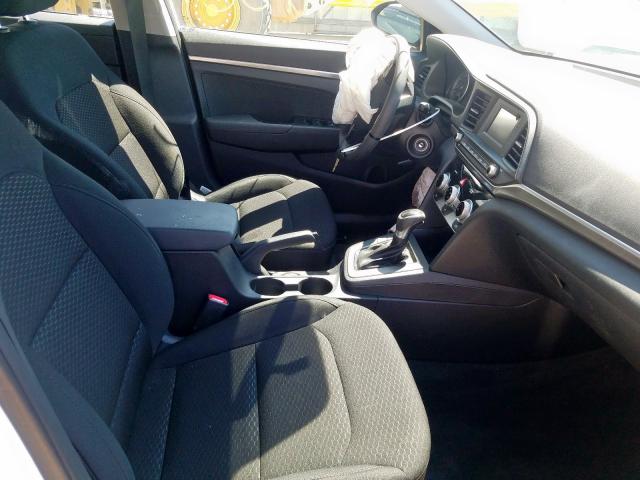 Photo 4 VIN: 5NPD74LF7KH430005 - HYUNDAI ELANTRA SE 