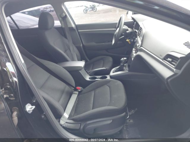 Photo 4 VIN: 5NPD74LF7KH434118 - HYUNDAI ELANTRA 