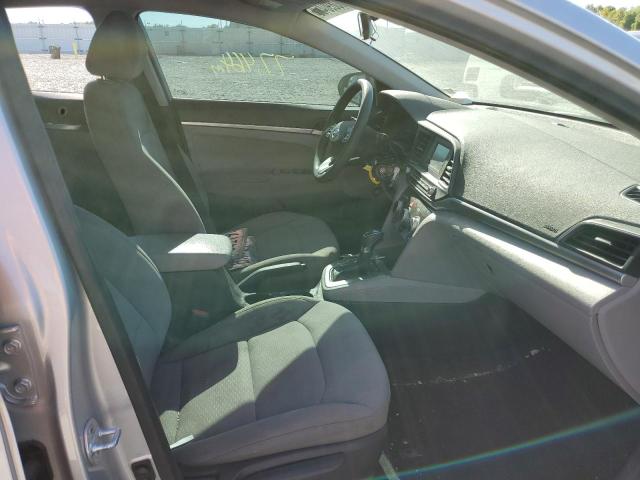 Photo 4 VIN: 5NPD74LF7KH441540 - HYUNDAI ELANTRA 