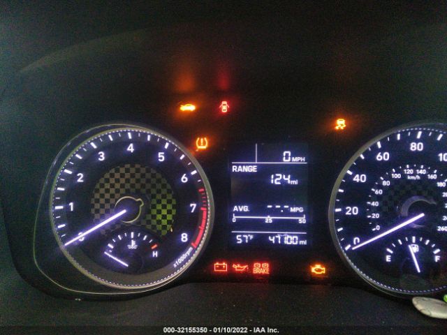 Photo 6 VIN: 5NPD74LF7KH443398 - HYUNDAI ELANTRA 