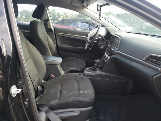 Photo 4 VIN: 5NPD74LF7KH461206 - HYUNDAI ELANTRA SE 