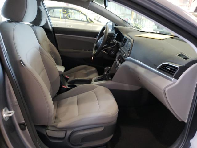 Photo 4 VIN: 5NPD74LF7KH467698 - HYUNDAI ELANTRA 