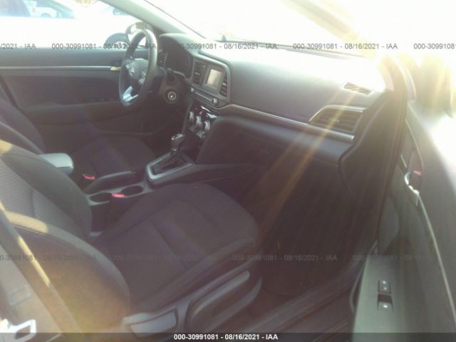 Photo 4 VIN: 5NPD74LF7KH470164 - HYUNDAI ELANTRA 